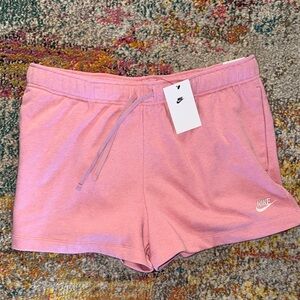 Nike Women's XL NEW Comfy Athletic Shorts in Soft Pink
